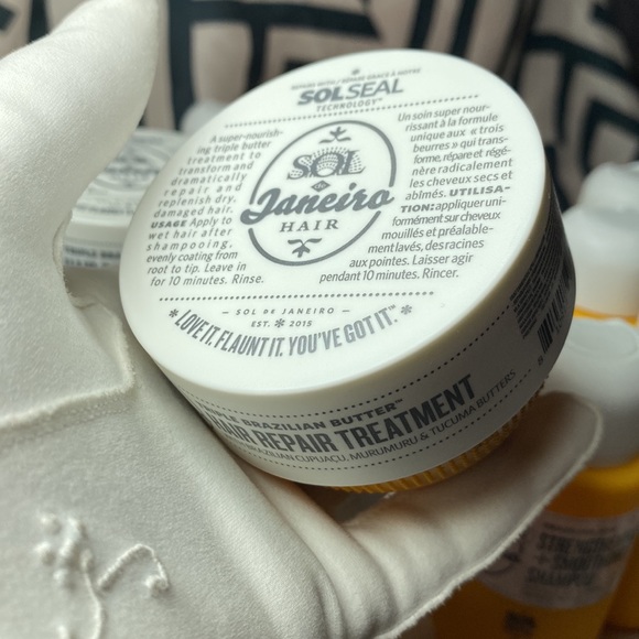 LAST ONE ❤️2.5 oz TRIPLE BRAZILIAN BUTTER HAIR REPAIR TREATMENT SOL DE JANEIRO - Picture 6 of 7